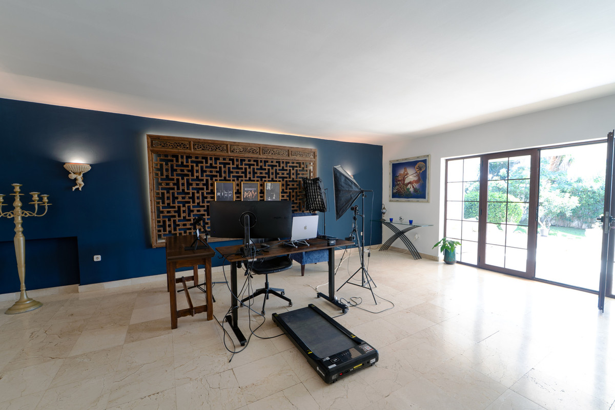 Property main view 42