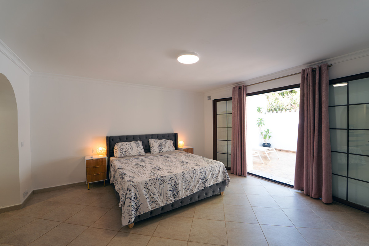 Property main view 50