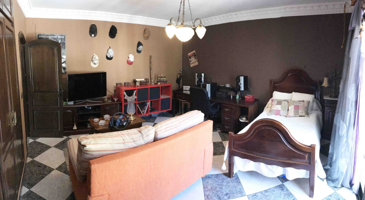 Property main view 32