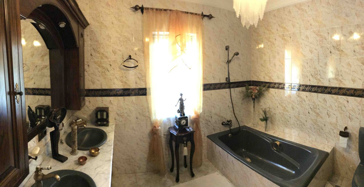 Property main view 38