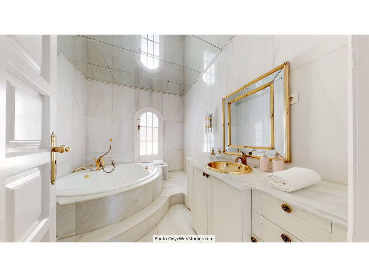 Property main view 42