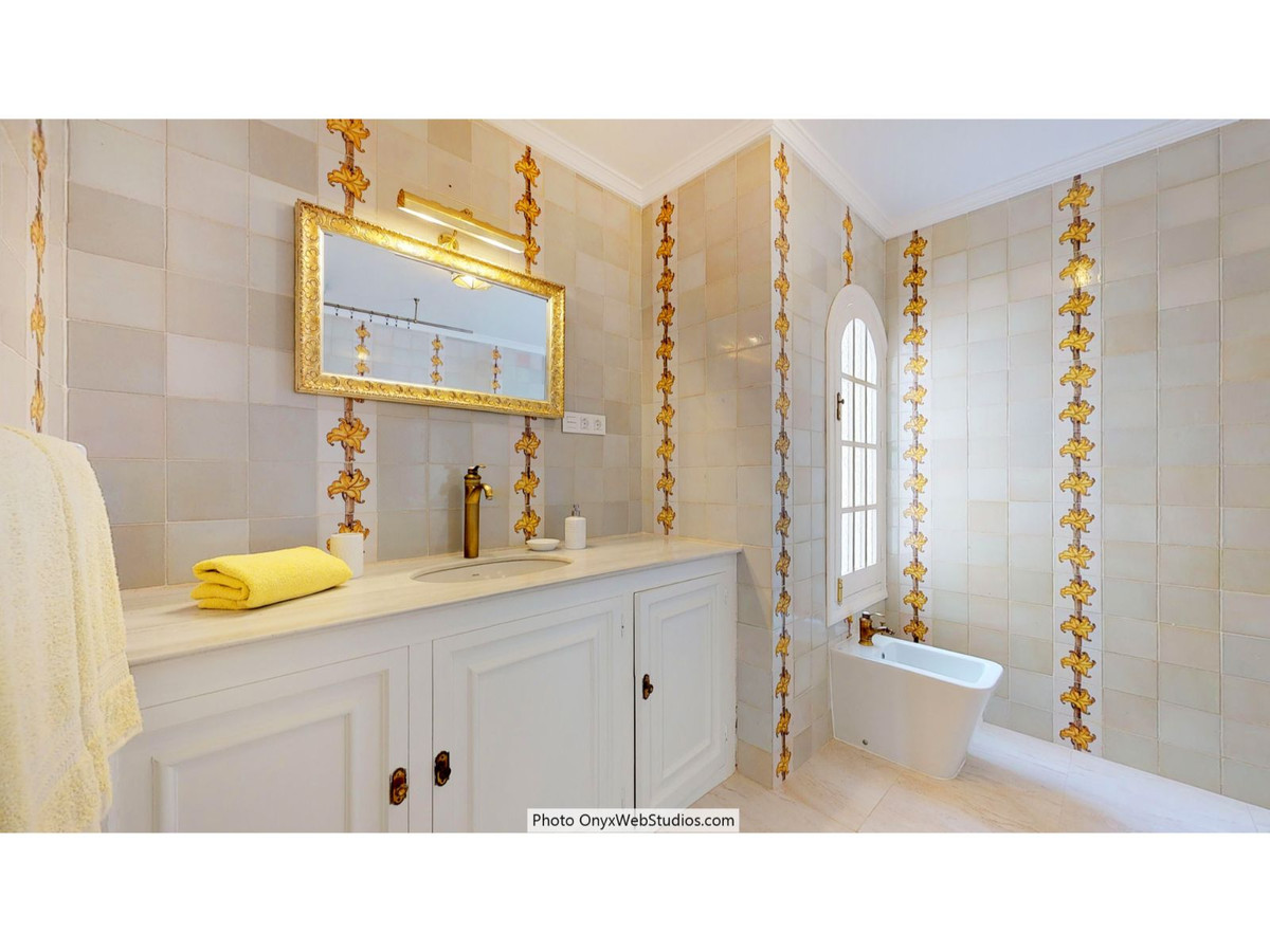 Property main view 44