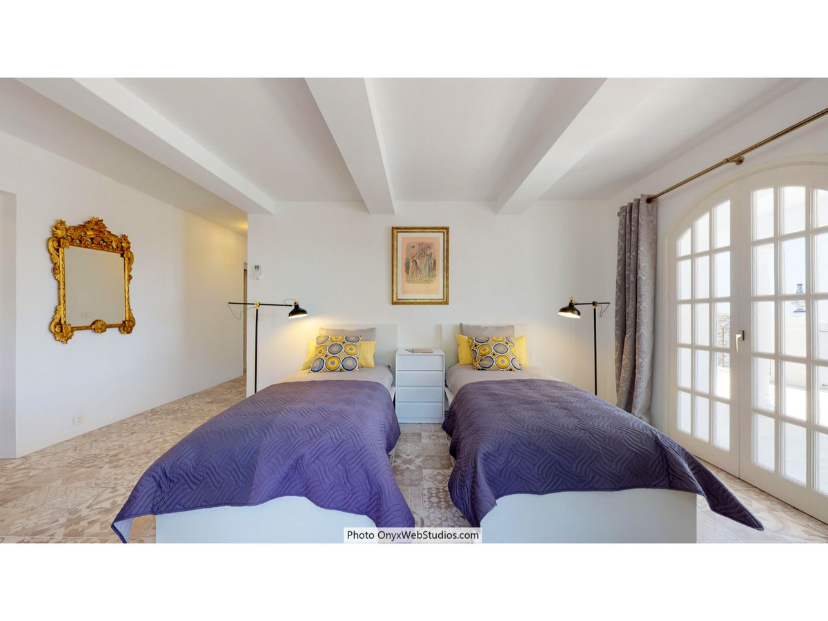 Property main view 46