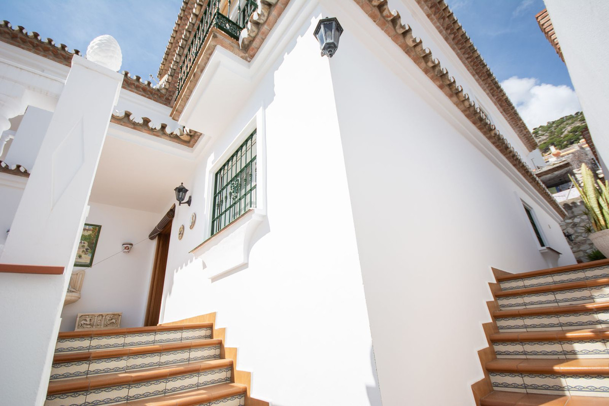 Property main view 46