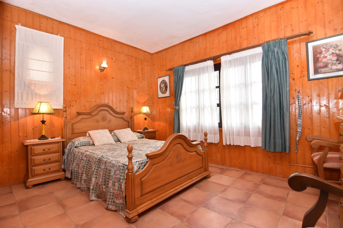 Property main view 34