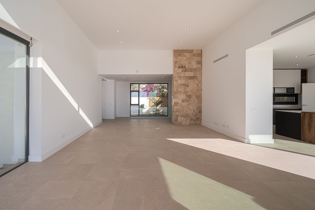 Property main view 22