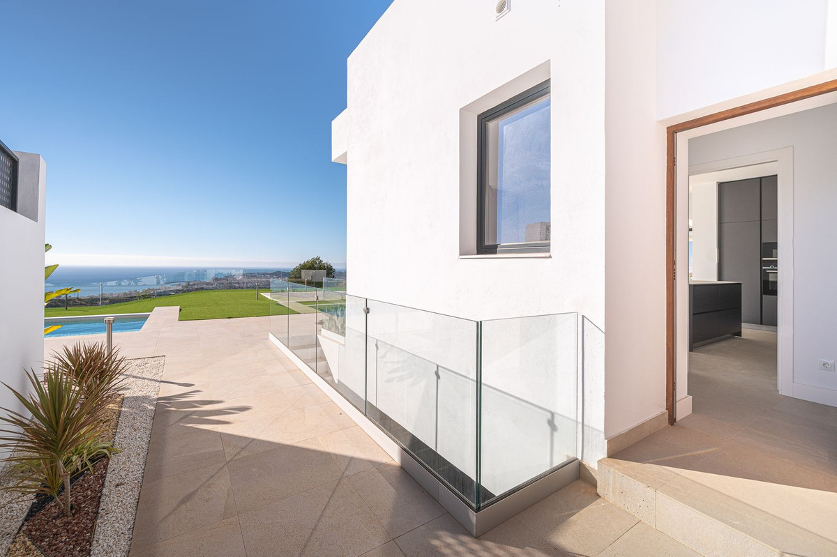 Property main view 44