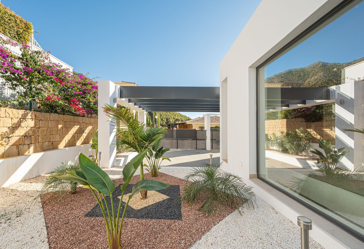 Property main view 46