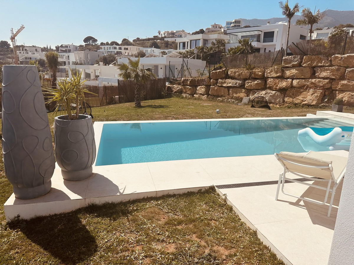 Detached Villa for sale in Mijas | 4 bedrooms H4665589