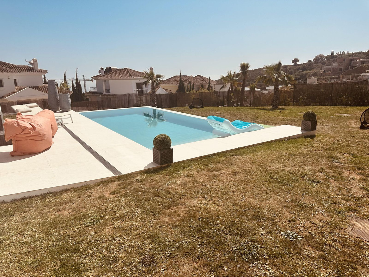 Detached Villa for sale in Mijas | 4 bedrooms H4665589