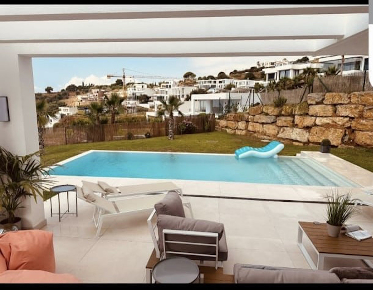 Detached Villa for sale in Mijas | 4 bedrooms H4665589
