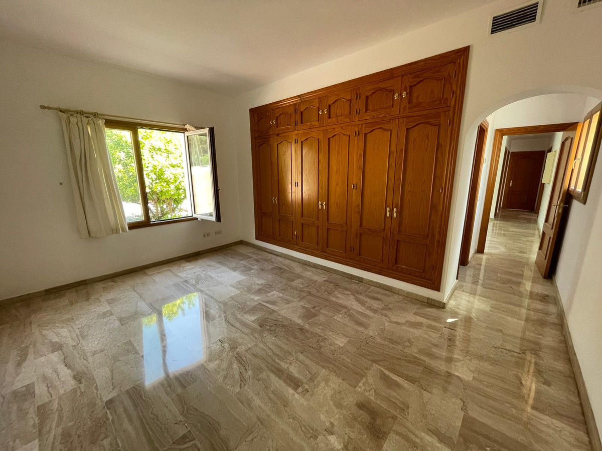 Property main view 36