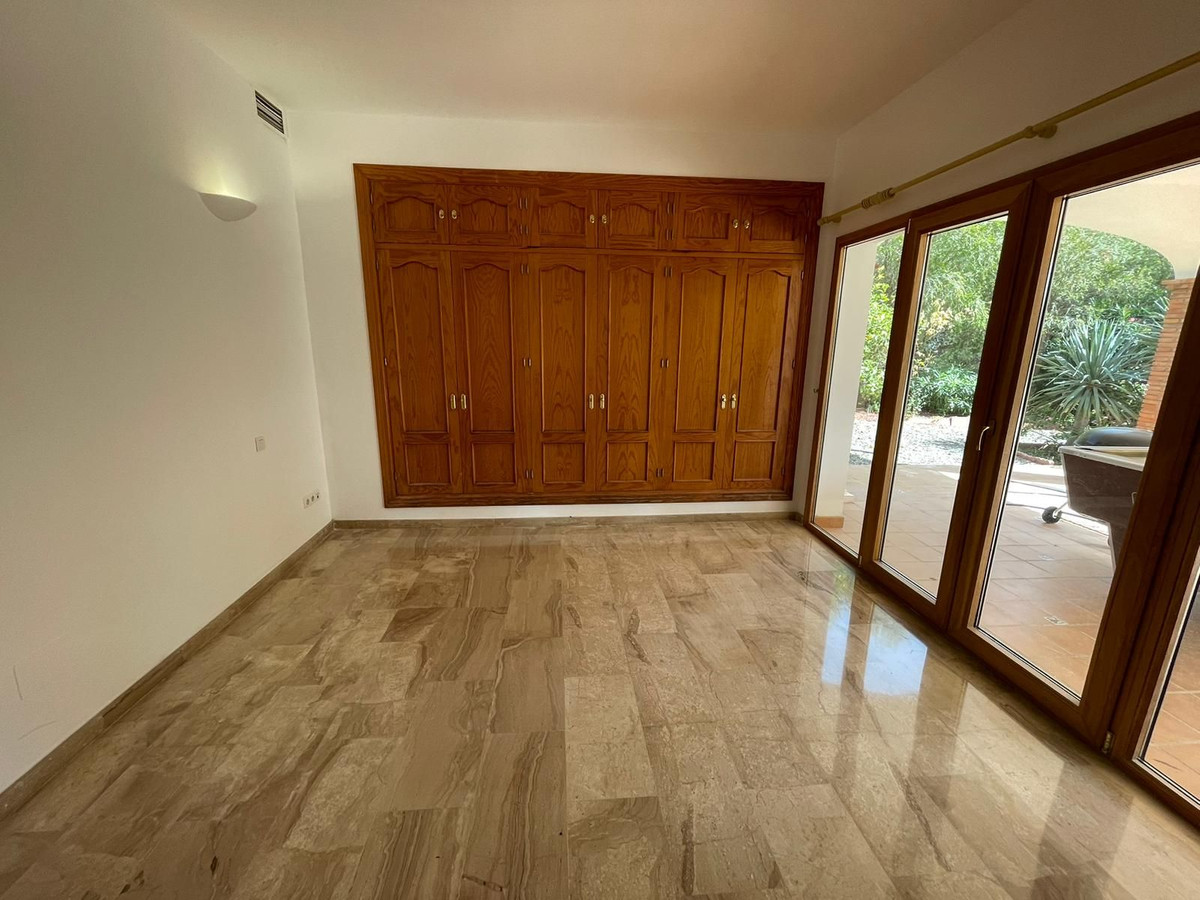 Property main view 40