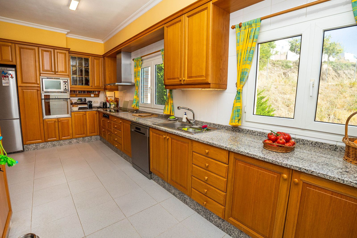 Property main view 44