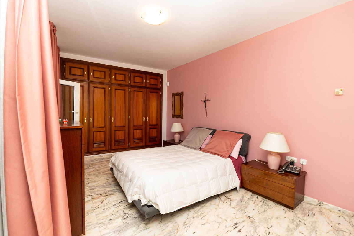 Property main view 70