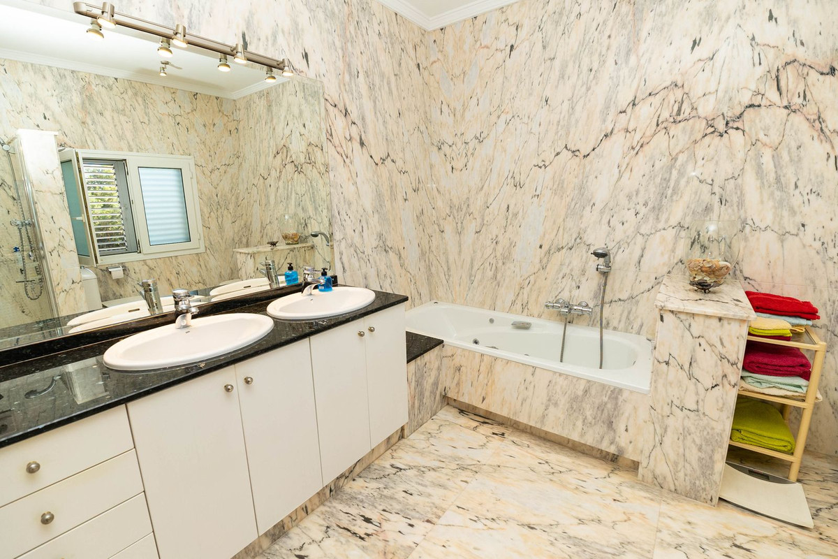 Property main view 72