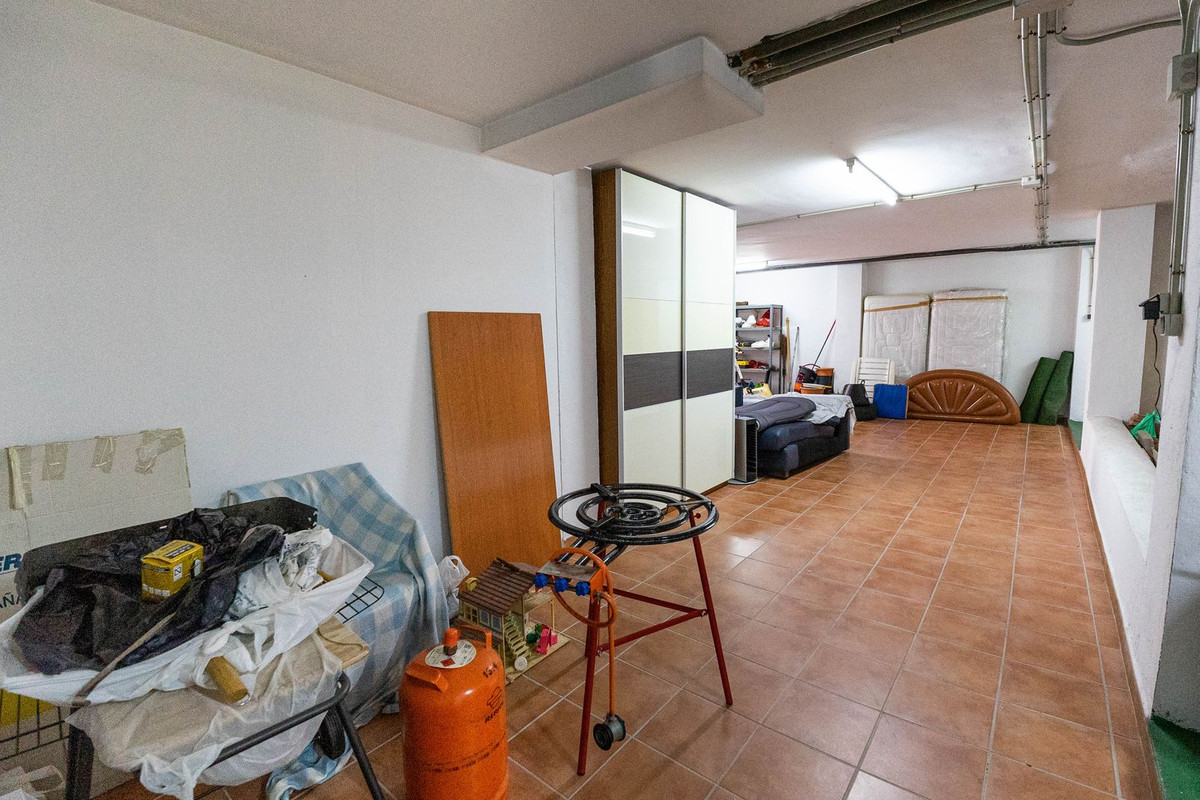 Property main view 74