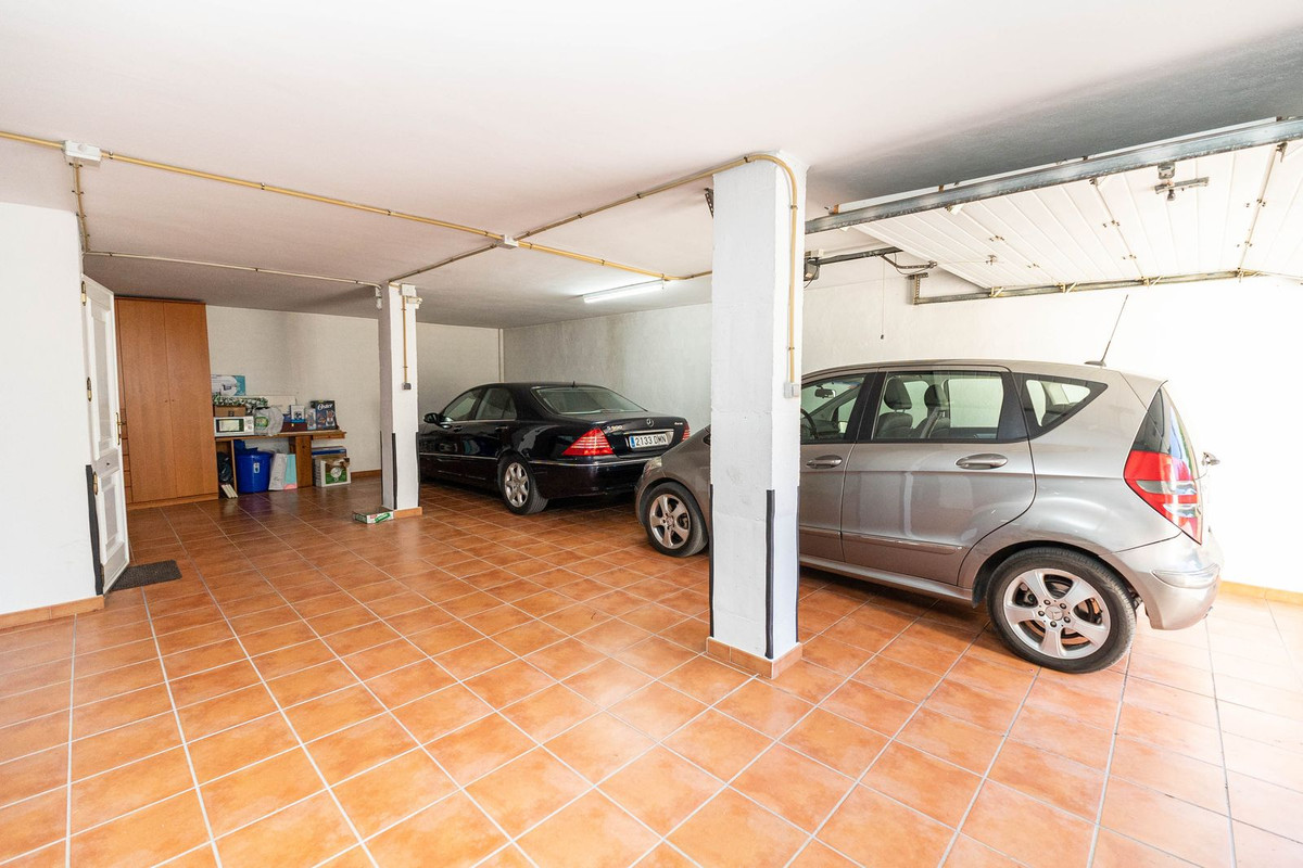 Property main view 76