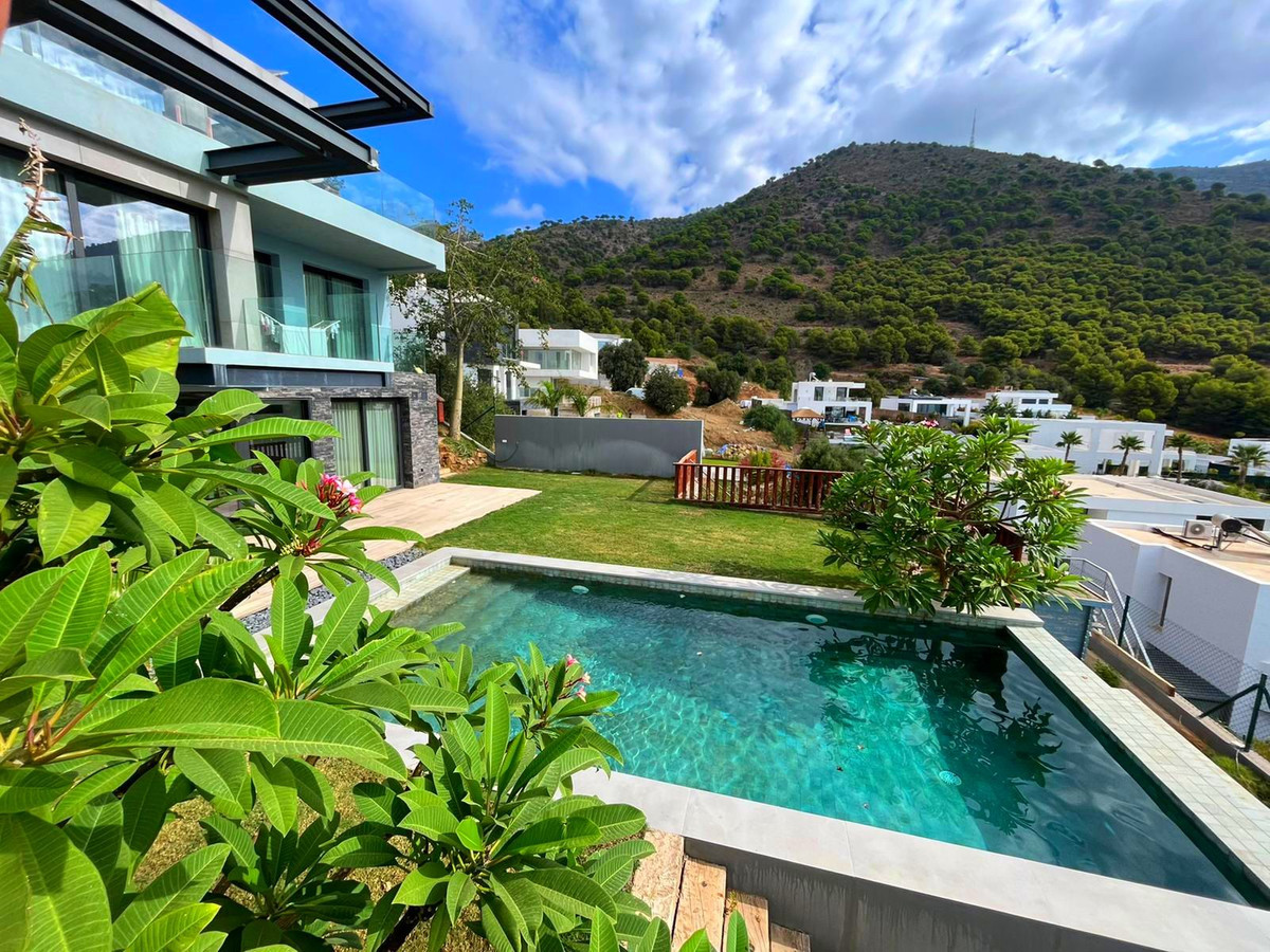 Vrijstaande Villa te koop in Mijas | 5 slaapkamers H4893718