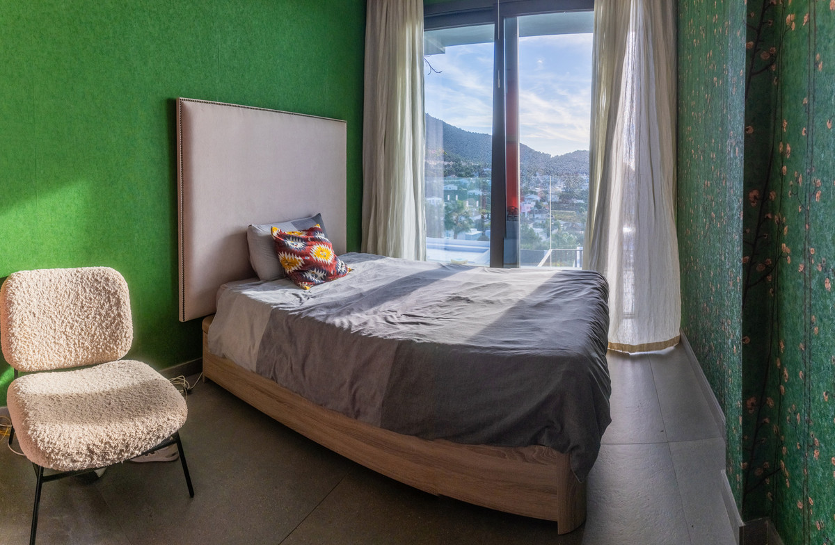 Property main view 25