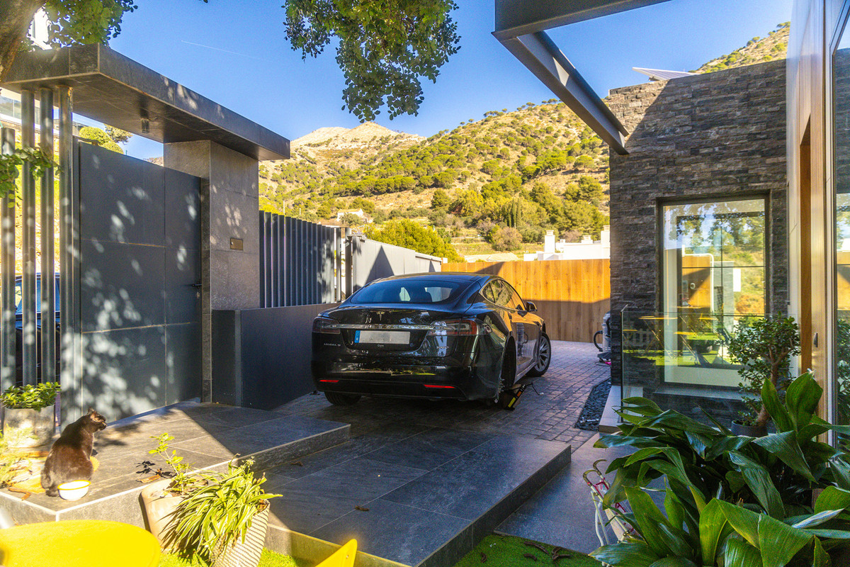 Property main view 49