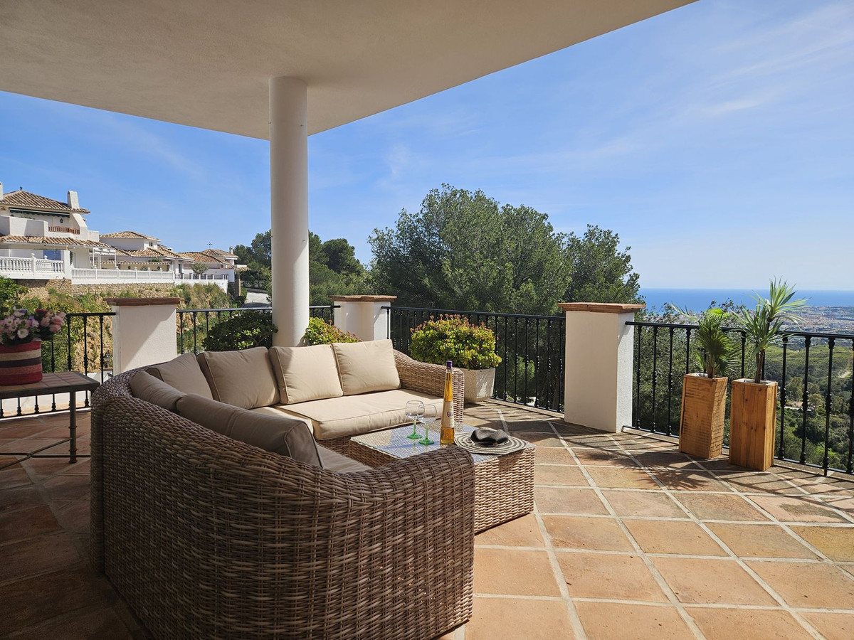 Vrijstaande Villa te koop in Mijas | 7 slaapkamers H4942369