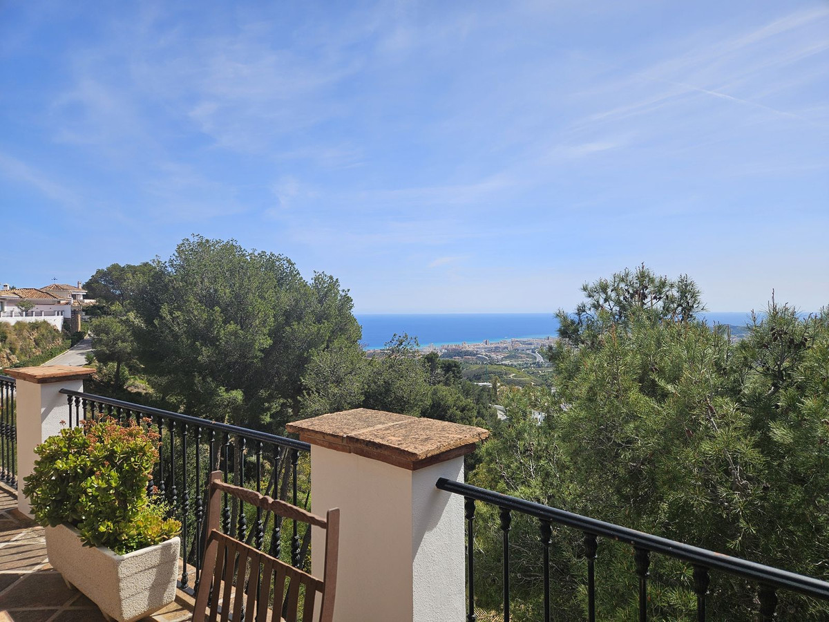 Vrijstaande Villa te koop in Mijas | 7 slaapkamers H4942369