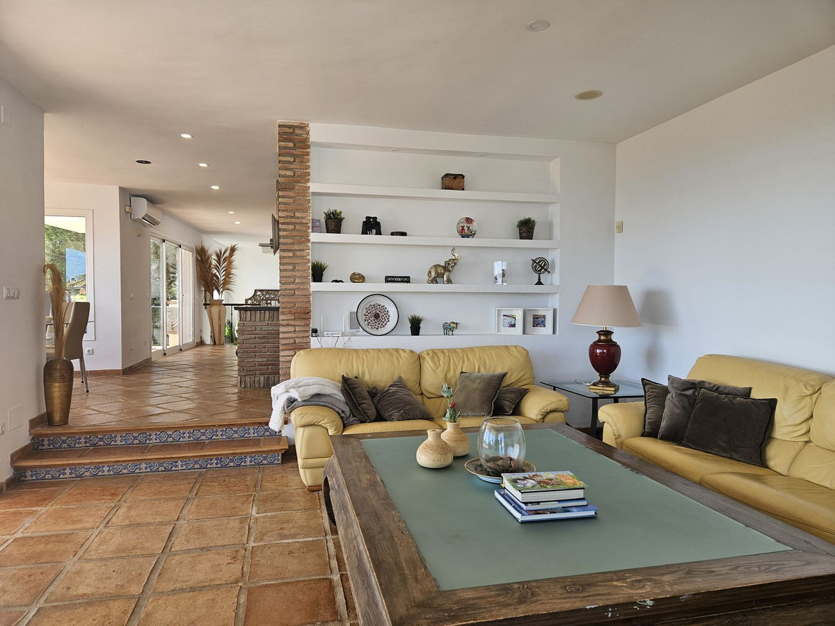Vrijstaande Villa te koop in Mijas | 7 slaapkamers H4942369