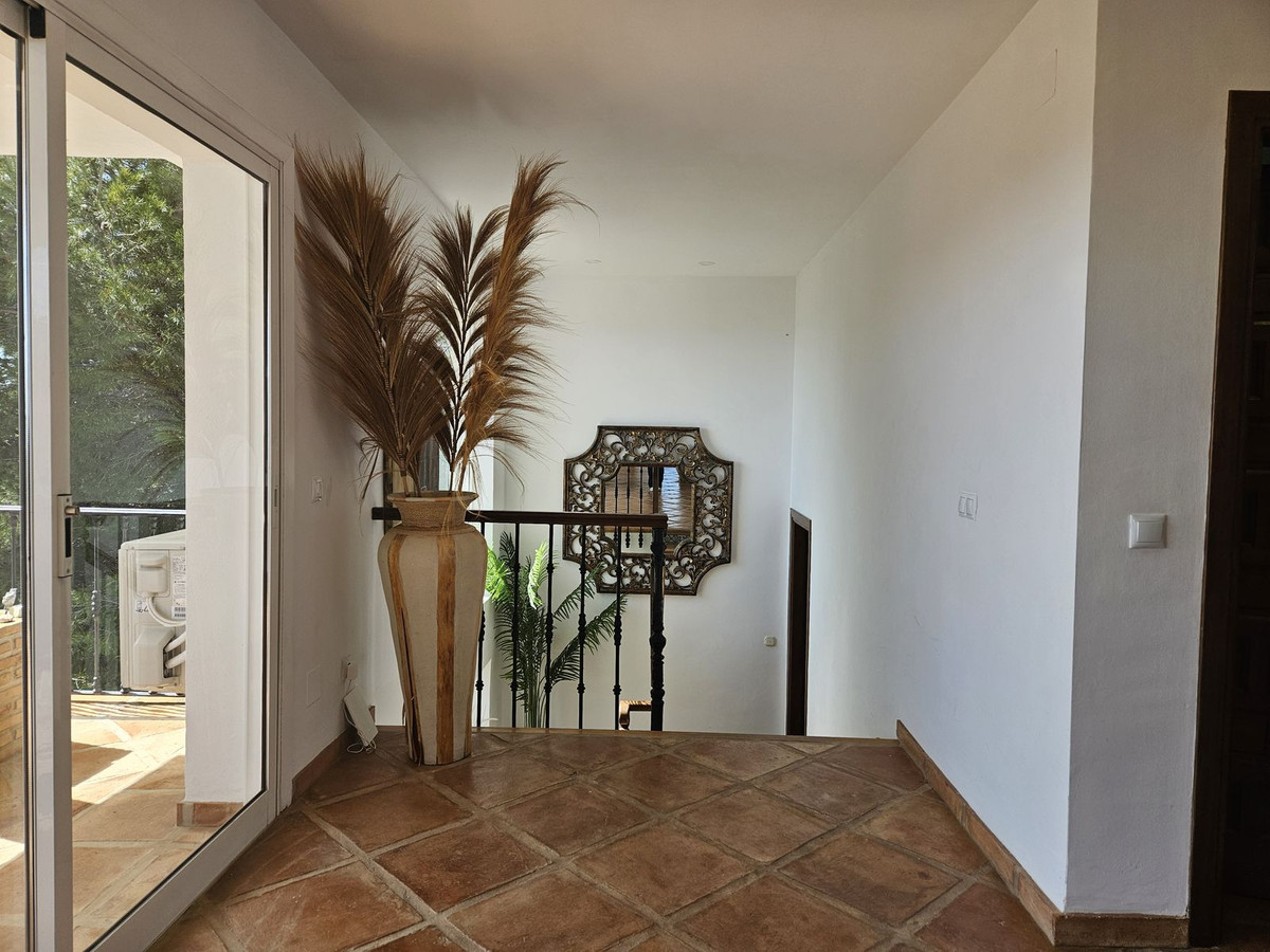 Vrijstaande Villa te koop in Mijas | 7 slaapkamers H4942369