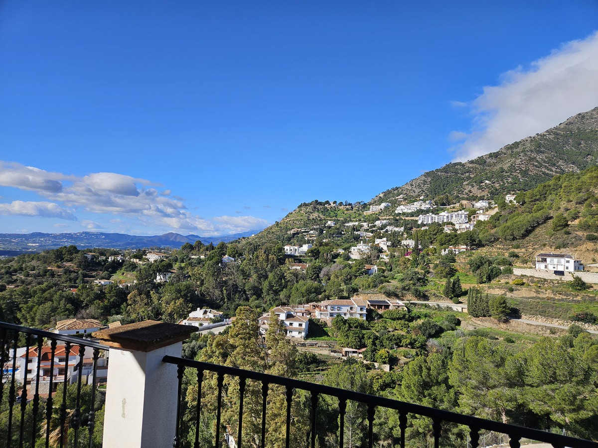 Vrijstaande Villa te koop in Mijas | 7 slaapkamers H4942369