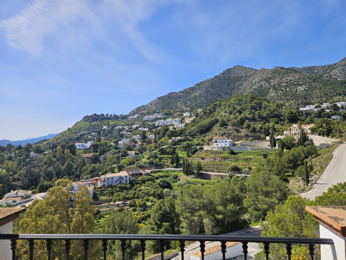 Vrijstaande Villa te koop in Mijas | 7 slaapkamers H4942369