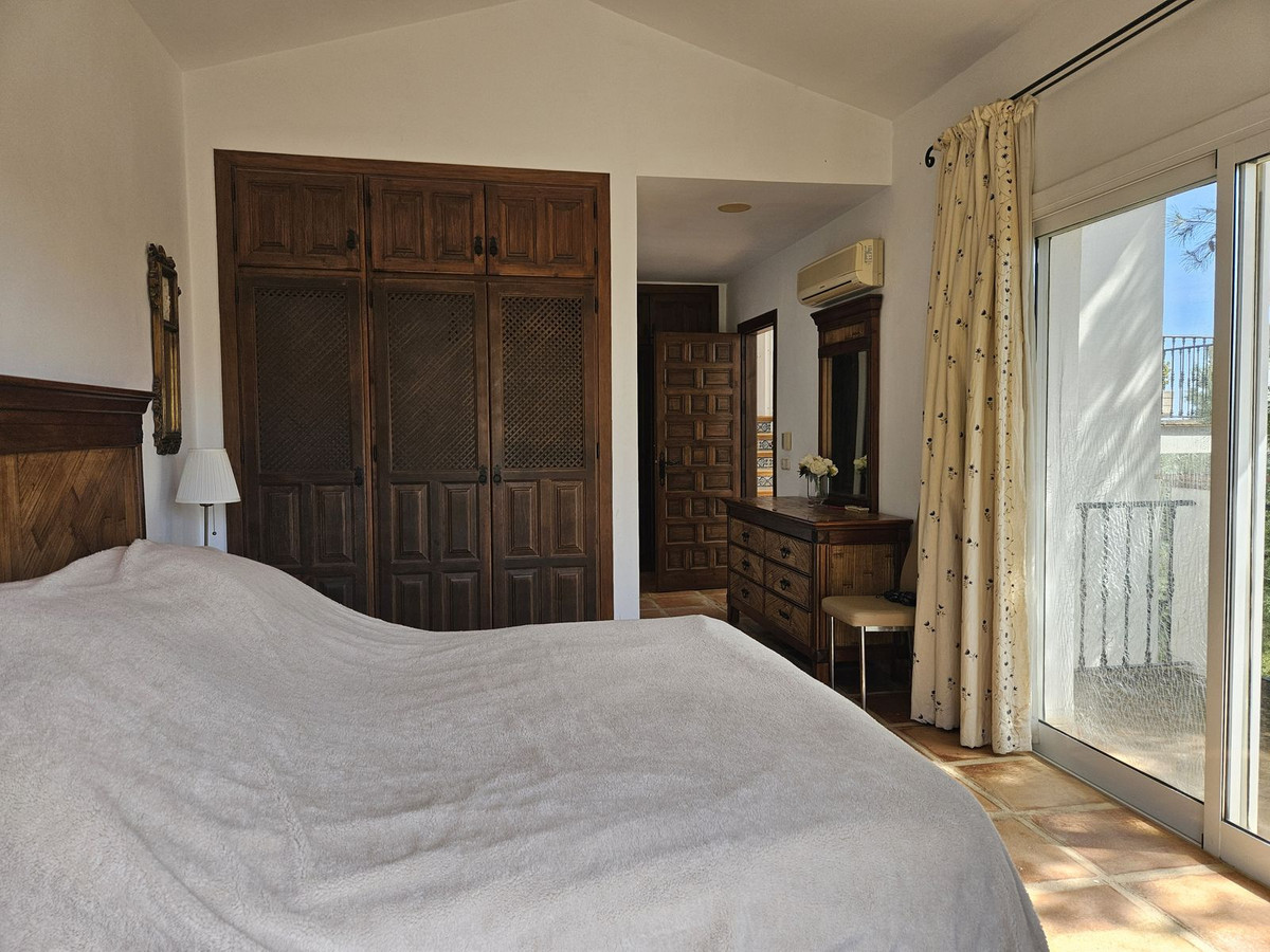 Vrijstaande Villa te koop in Mijas | 7 slaapkamers H4942369