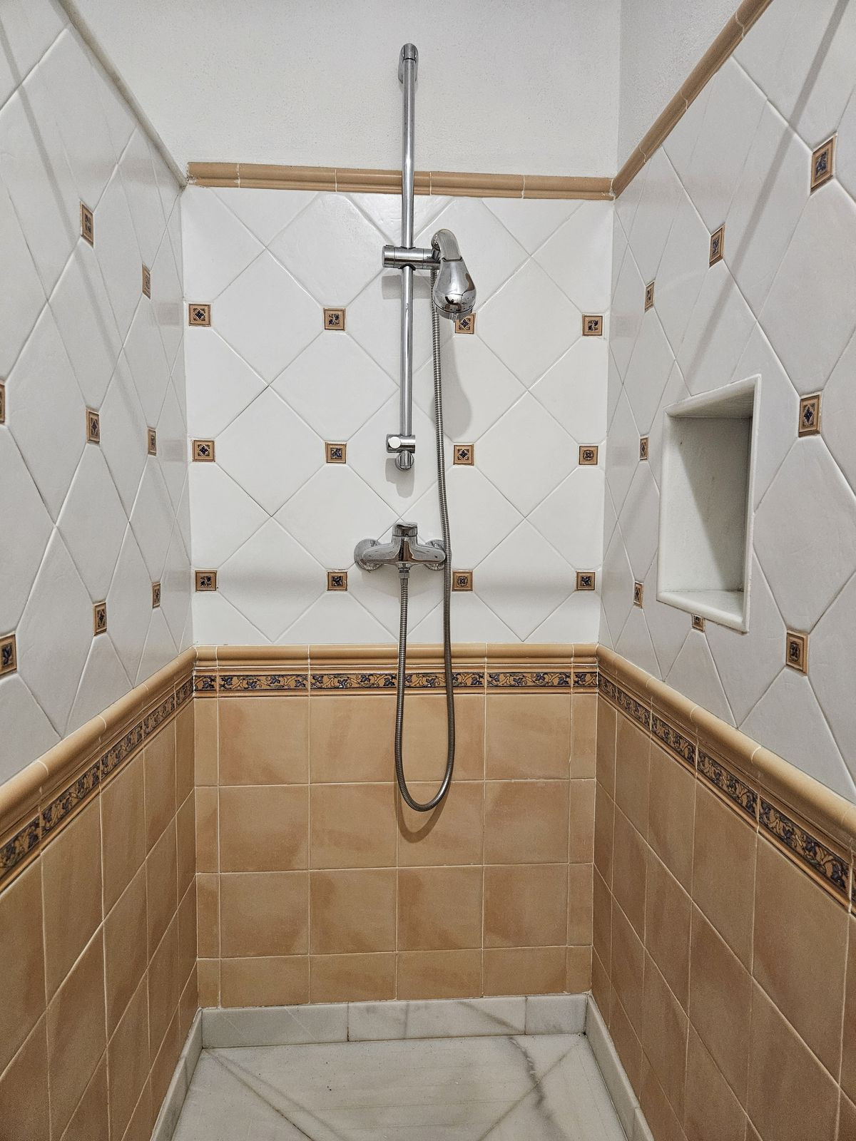 Vrijstaande Villa te koop in Mijas | 7 slaapkamers H4942369