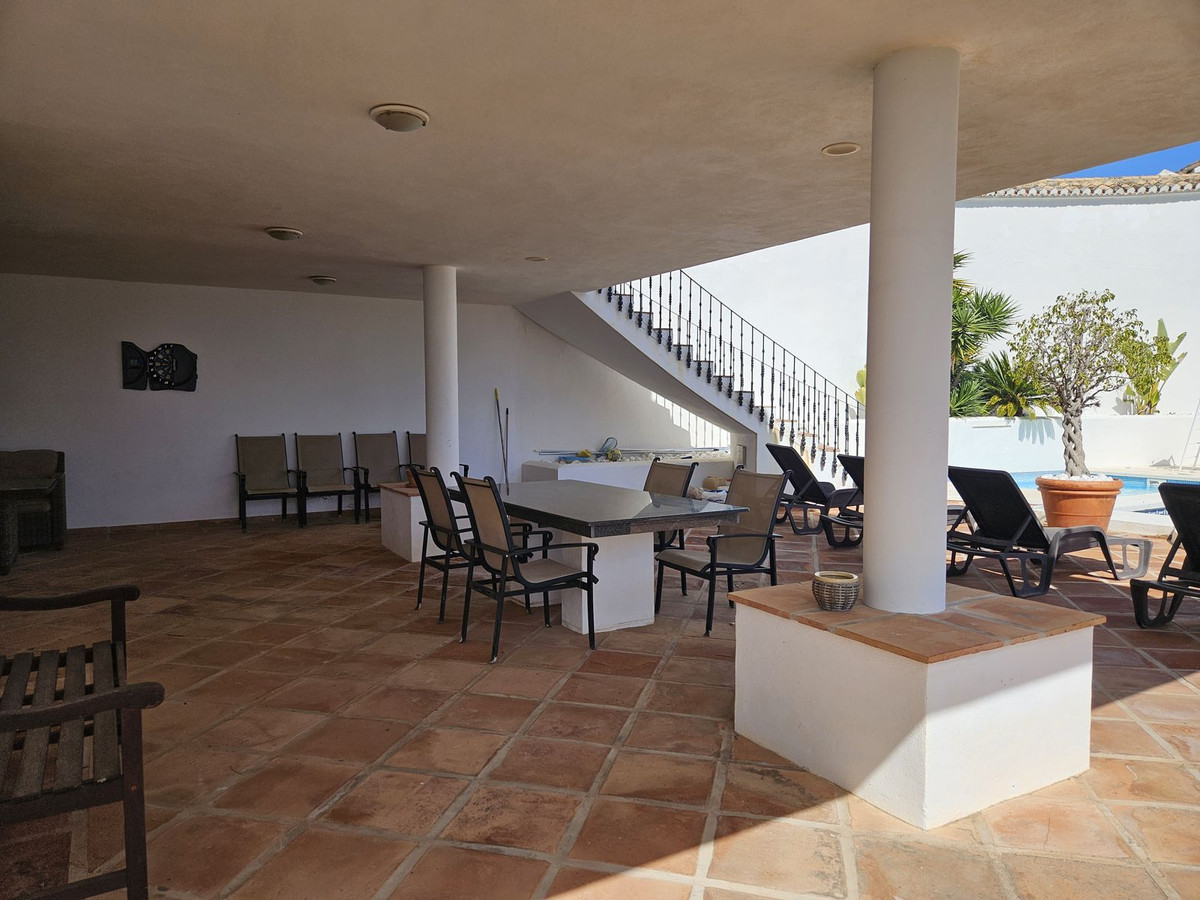 Vrijstaande Villa te koop in Mijas | 7 slaapkamers H4942369