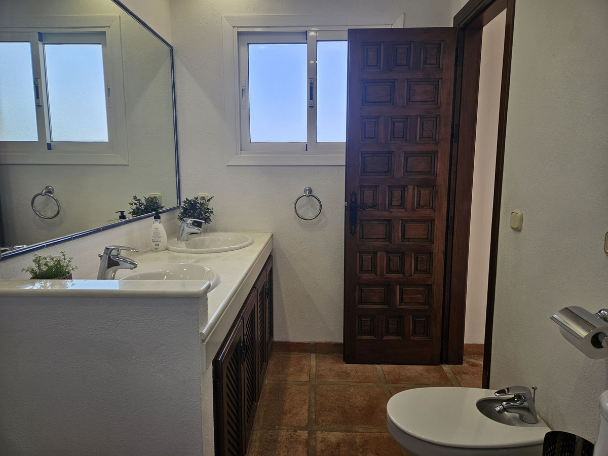 Vrijstaande Villa te koop in Mijas | 7 slaapkamers H4942369