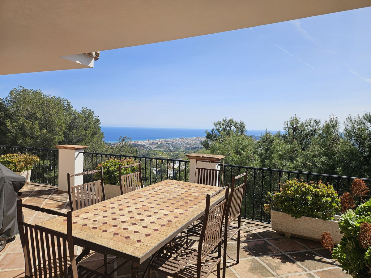 Vrijstaande Villa te koop in Mijas | 7 slaapkamers H4942369
