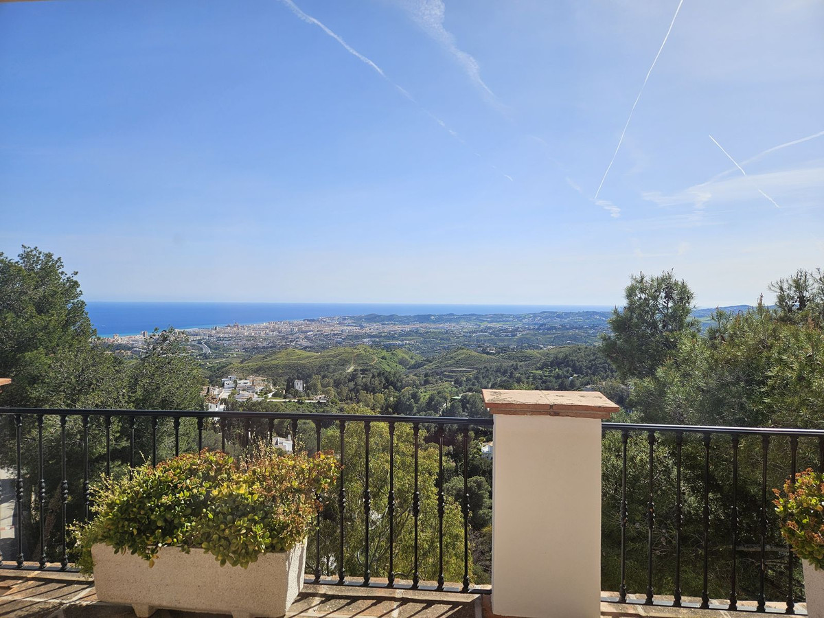 Vrijstaande Villa te koop in Mijas | 7 slaapkamers H4942369