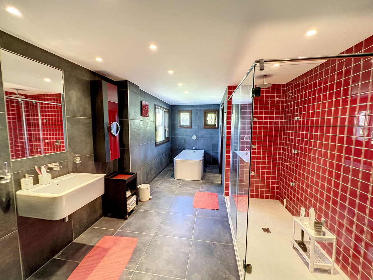 Property main view 25