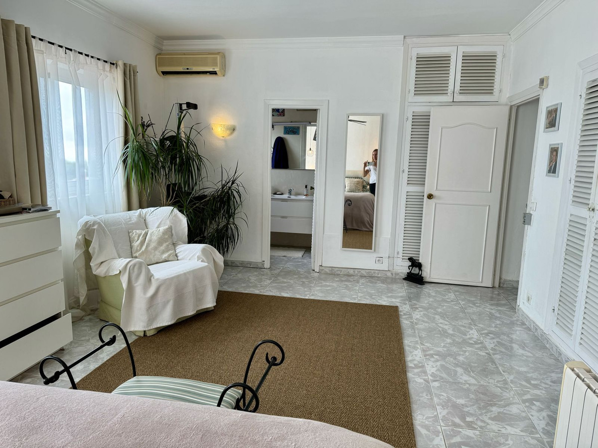 Property main view 44