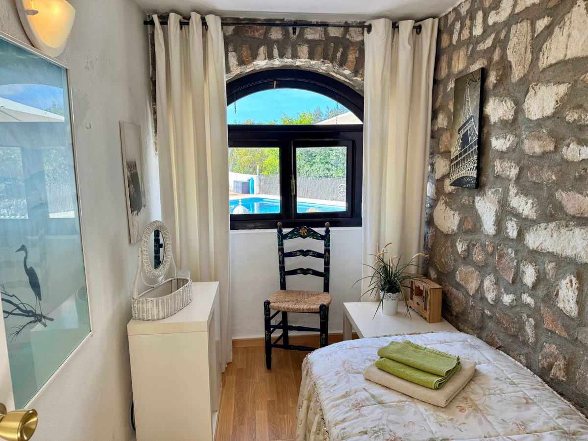 Property main view 72