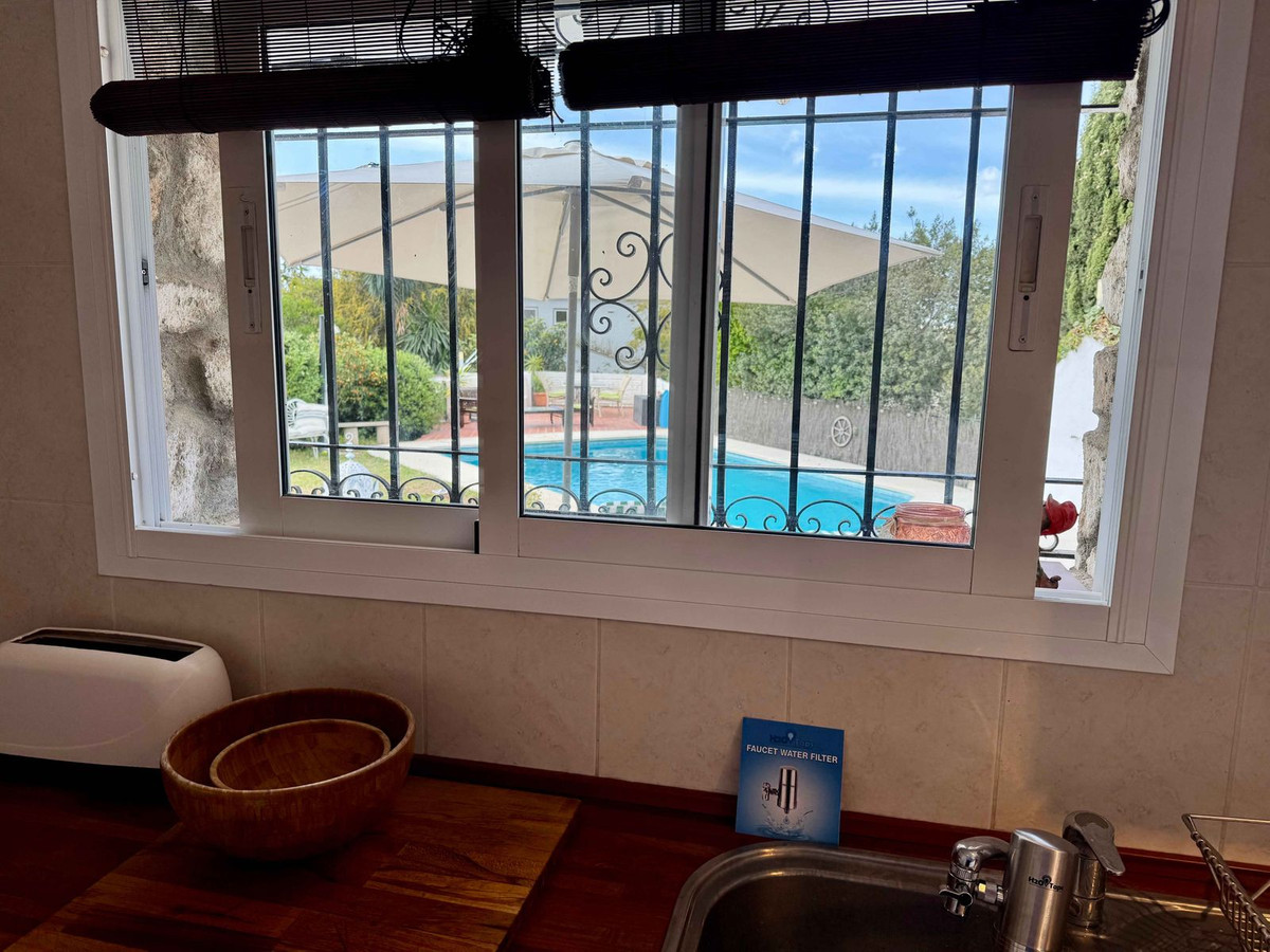 Property main view 80