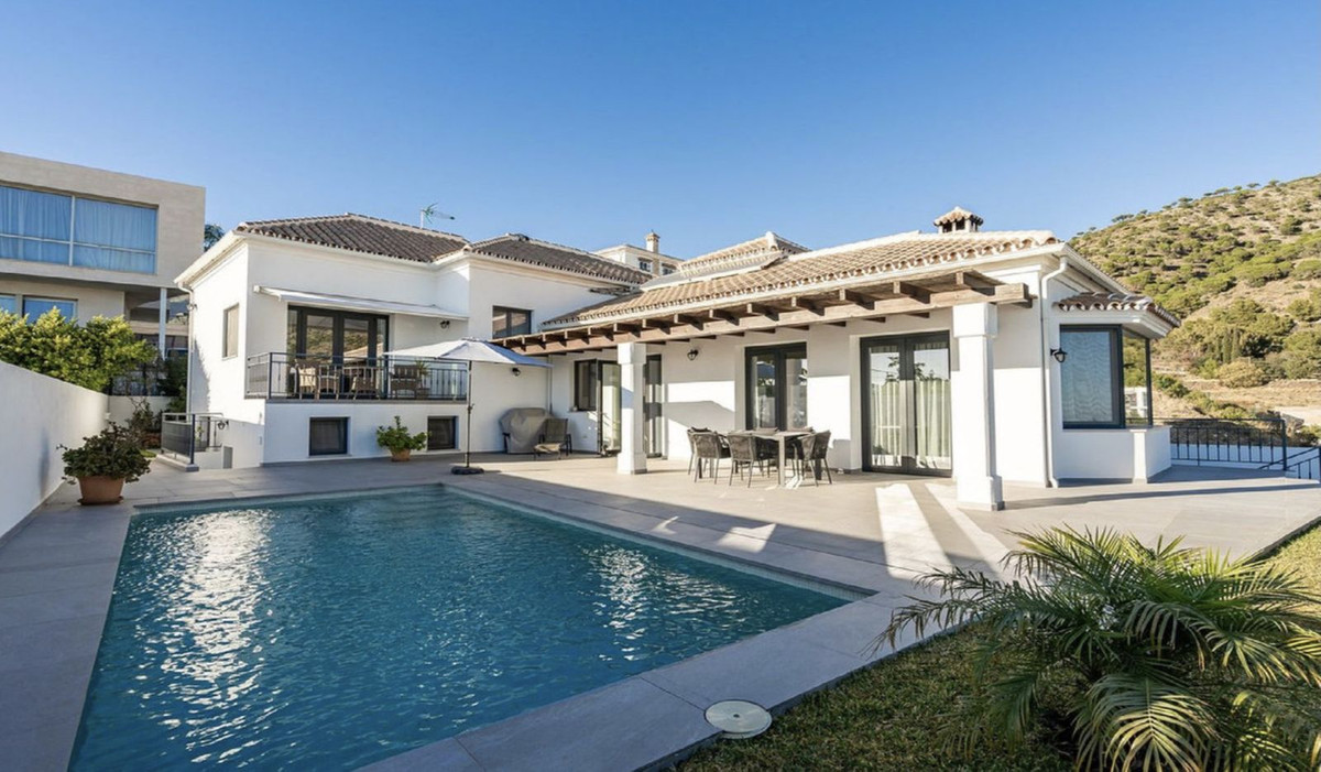 Vrijstaande Villa te koop in Mijas | 4 slaapkamers H5024386