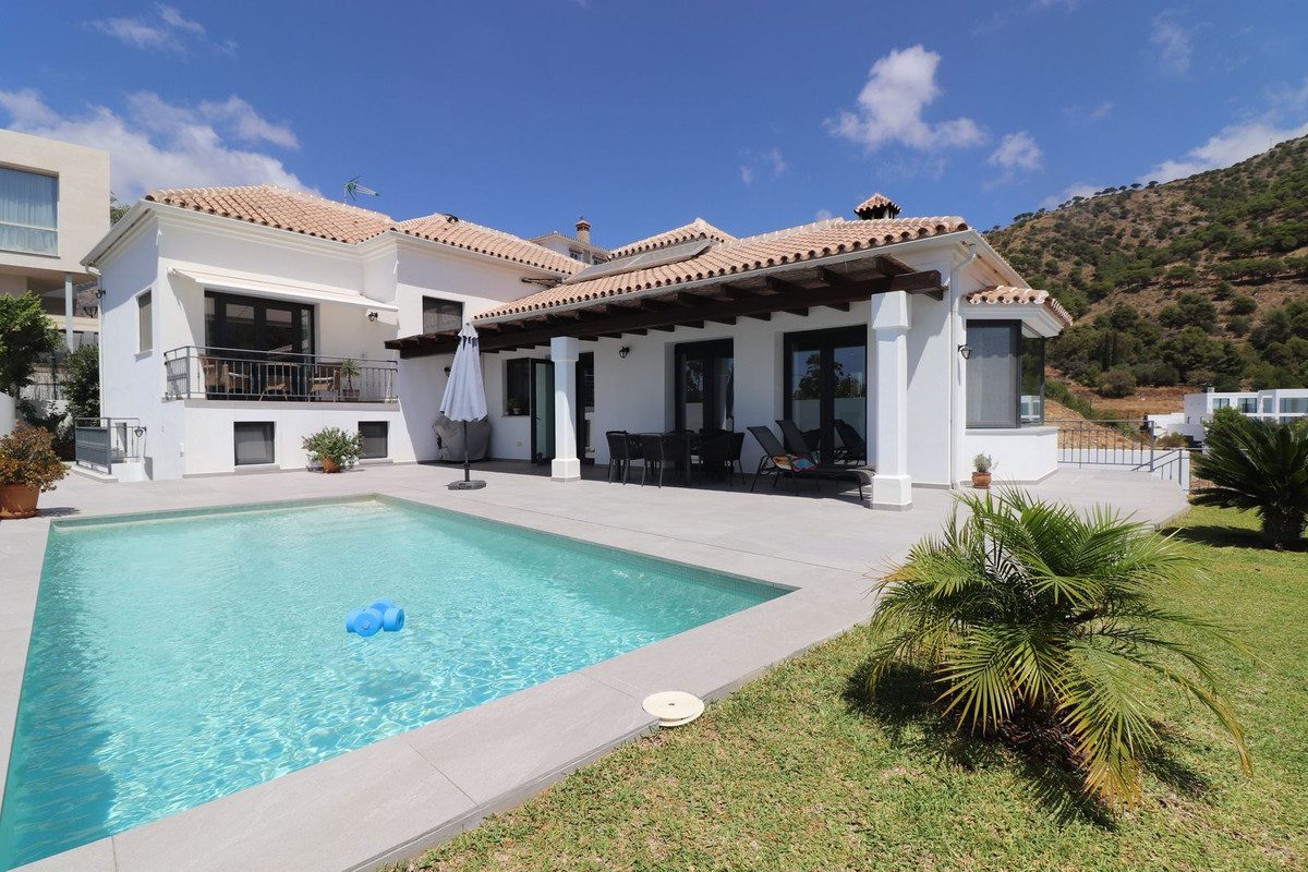 Vrijstaande Villa te koop in Mijas | 4 slaapkamers H5024386