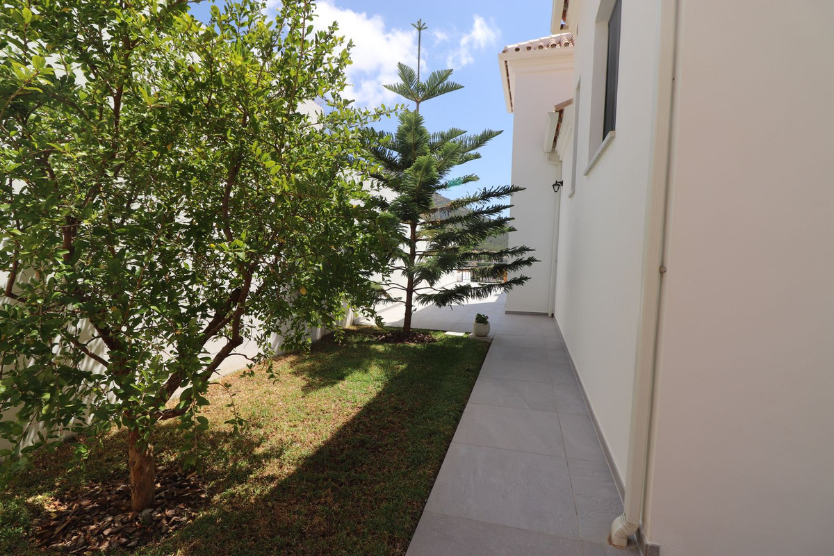 Vrijstaande Villa te koop in Mijas | 4 slaapkamers H5024386