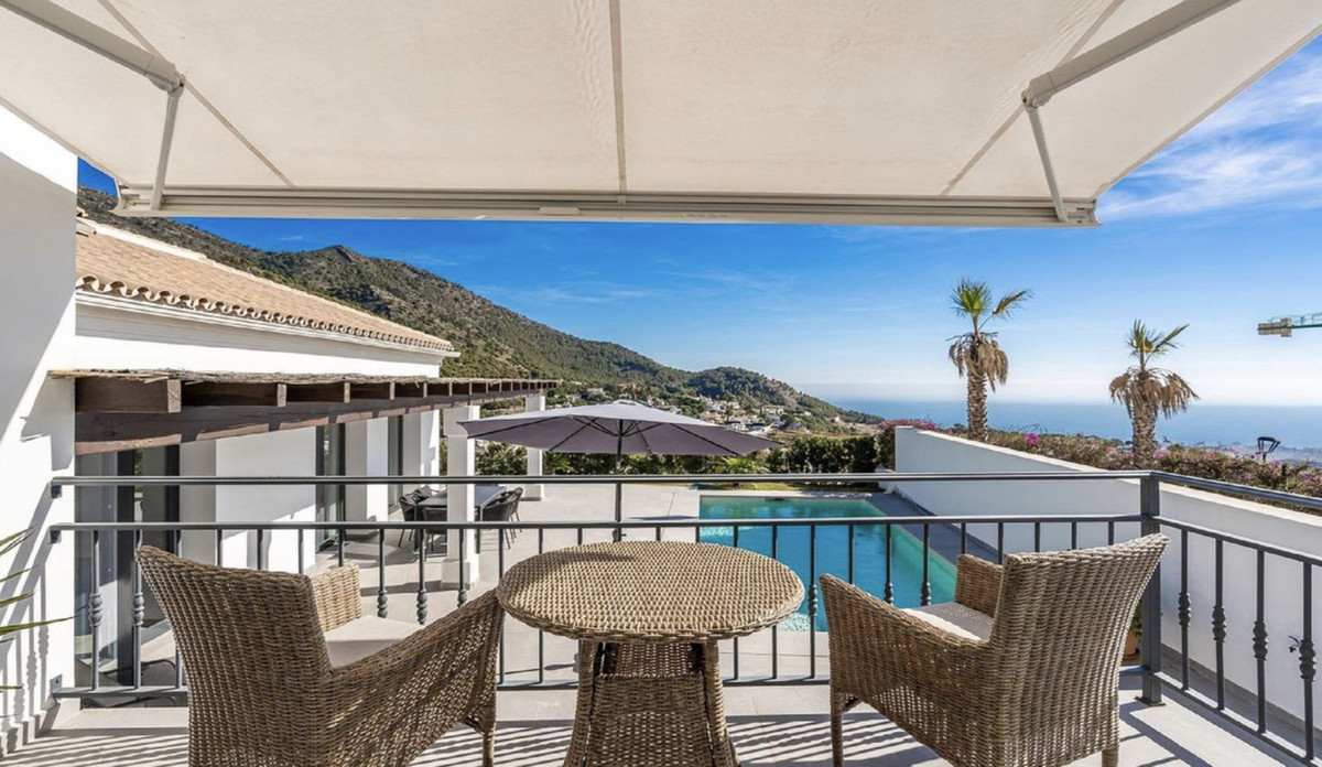 Vrijstaande Villa te koop in Mijas | 4 slaapkamers H5024386