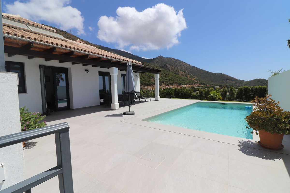 Vrijstaande Villa te koop in Mijas | 4 slaapkamers H5024386