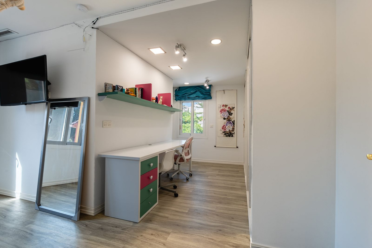 Property main view 34