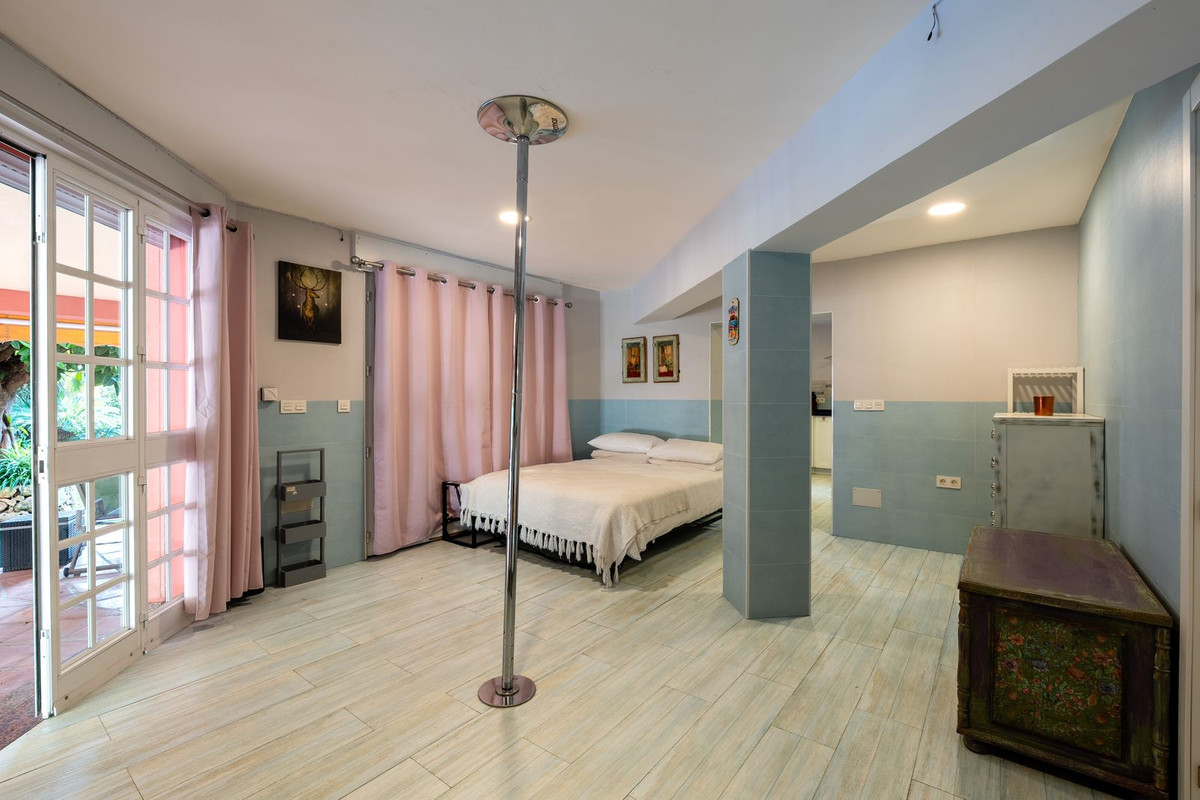 Property main view 43