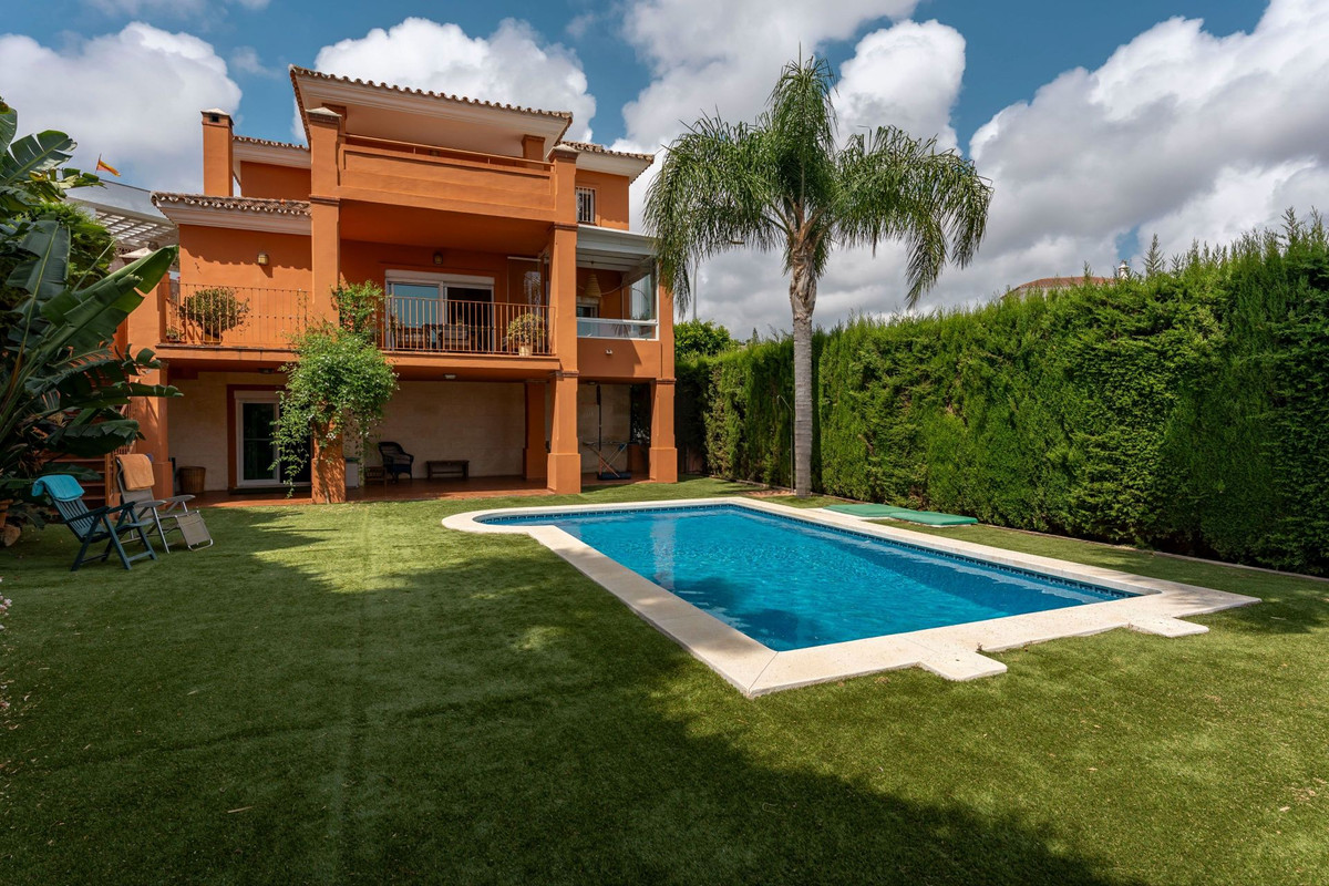 Huis te koop in Cerros del Aguila | 3 slaapkamers H5119204