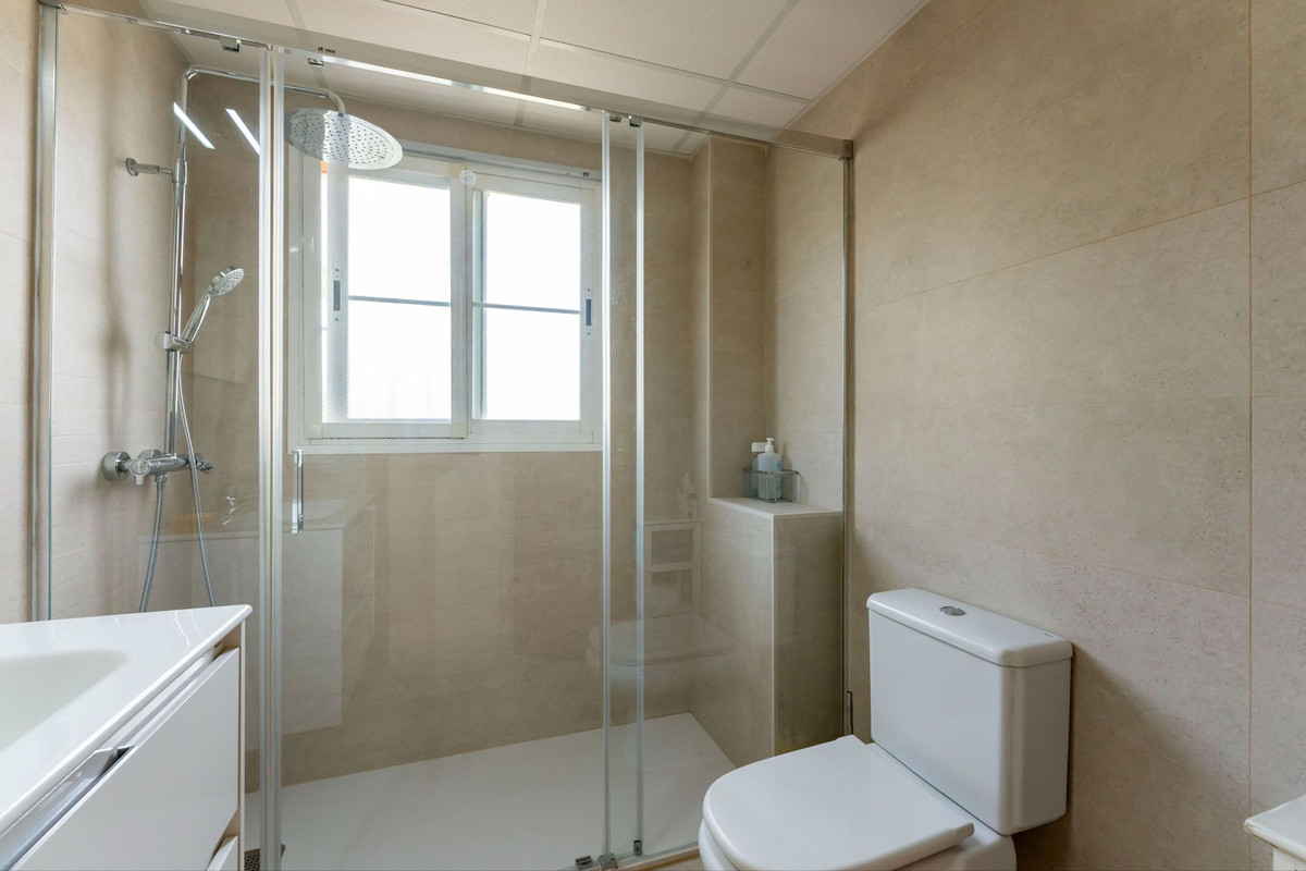 Huis te koop in Cerros del Aguila | 3 slaapkamers H5119204